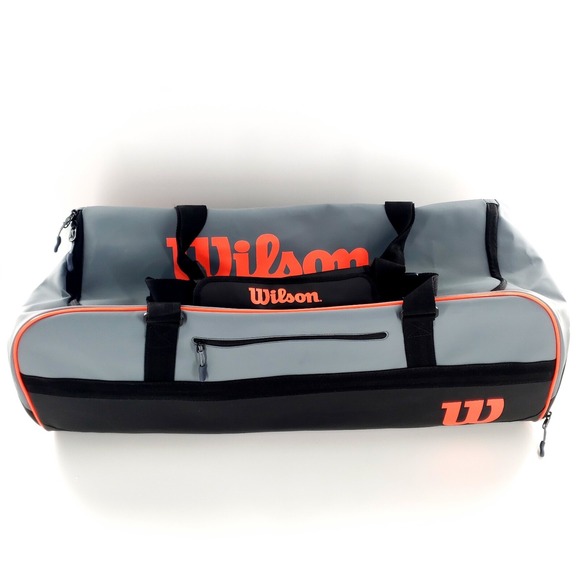 Wilson Clash Large Tennis Duffel Bag WR8002401 30" x 12" x 12" Excellent Shape - Picture 1 of 9